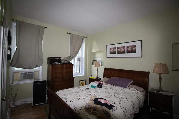 Rented by Brooklyn Real Inc | media 28