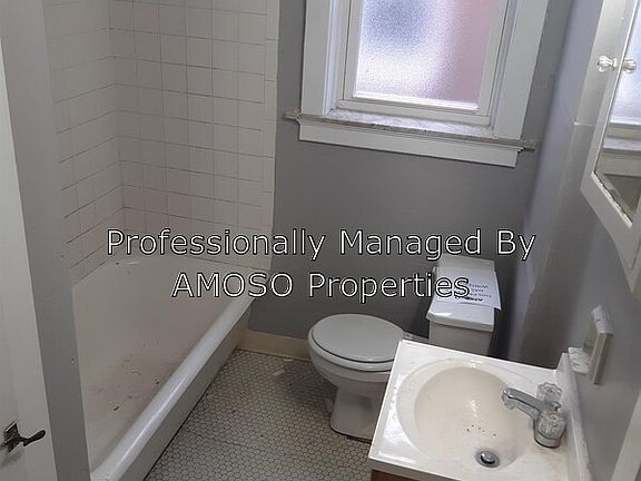 3rd image of 3857 Meramec 2nd Fl A