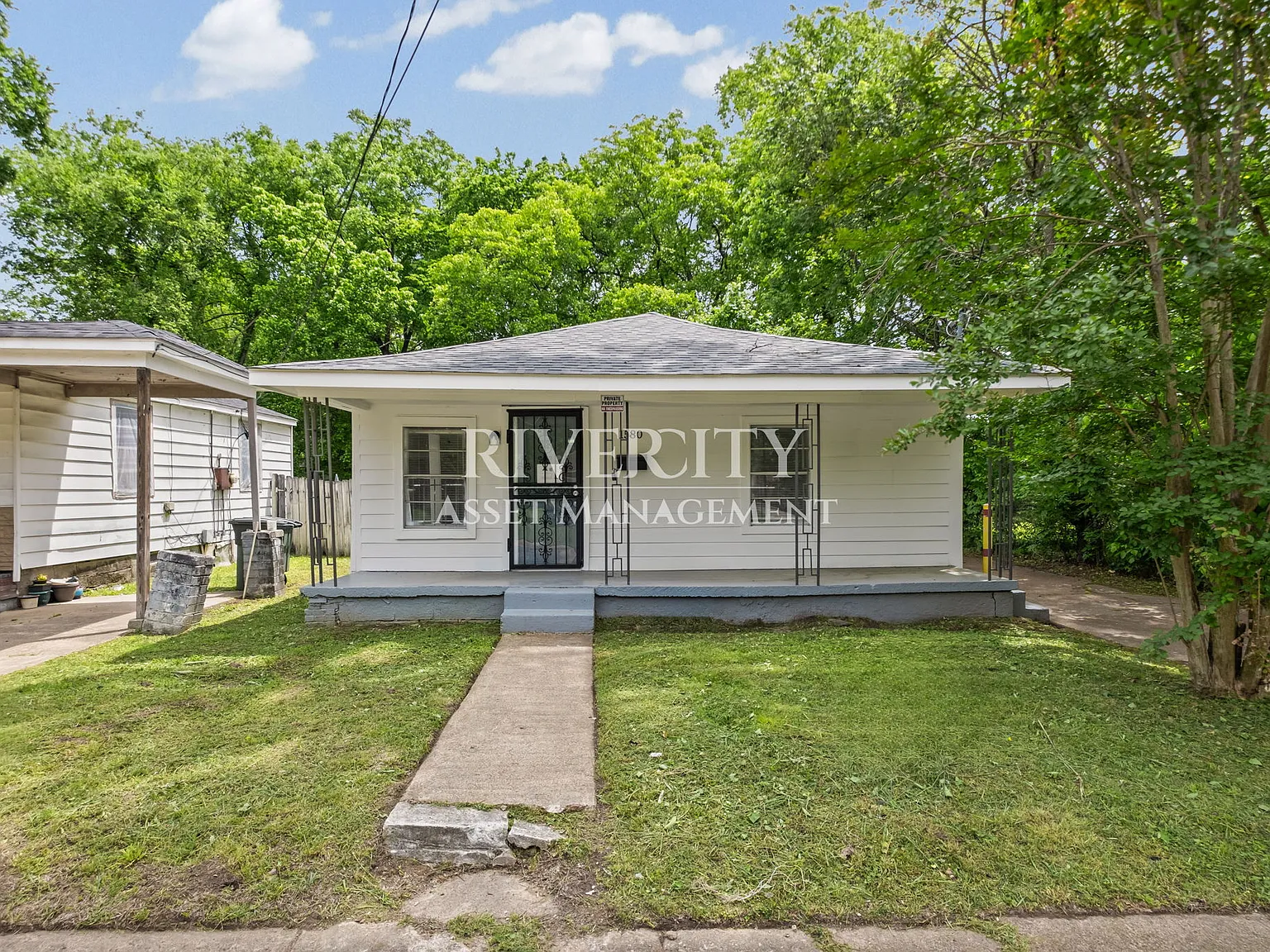 1580 Oriole Street - 1 — Photo 1