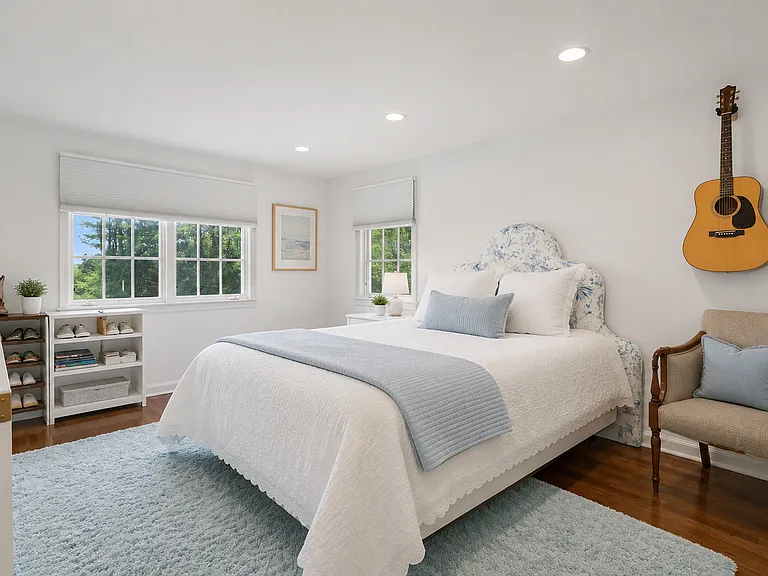9 Bluewater Hl — Photo 12