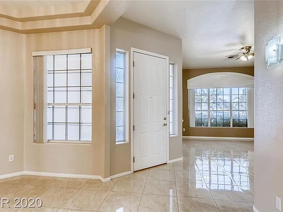 4th image of 300 Sunnyvale St