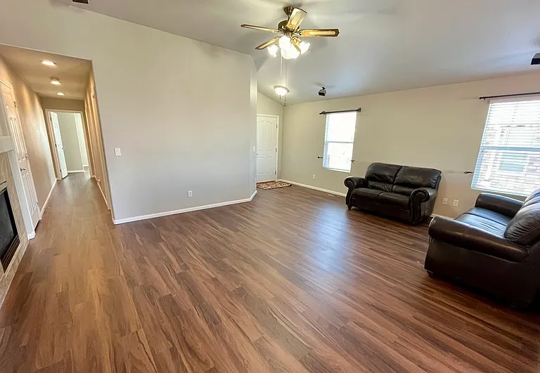 23687 E Bellewood Dr — Photo 6