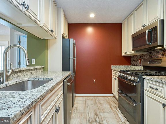 3rd image of 21014 Timber Ridge Ter Unit 302