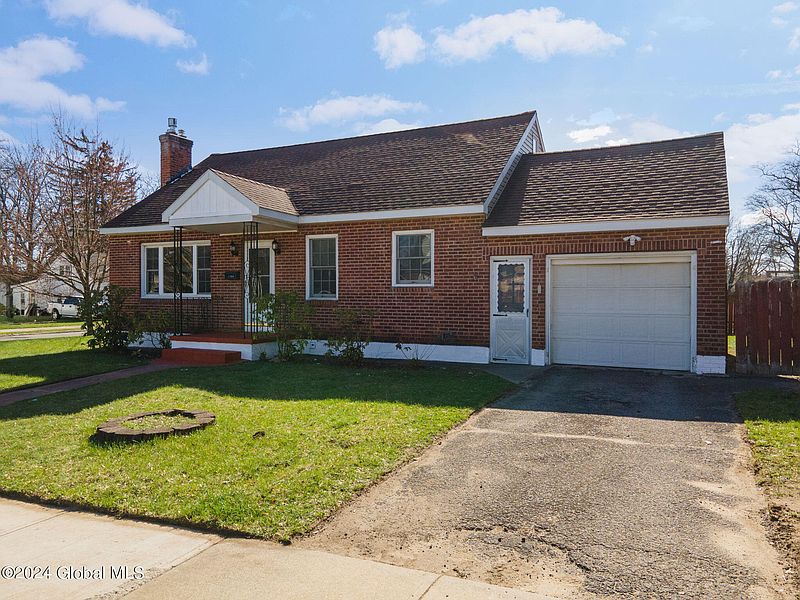 3rd image of 1106 Hegeman Street