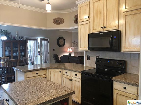 5th image of 14 Palmer Ln