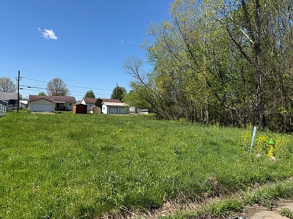 4th image of 800 24th St