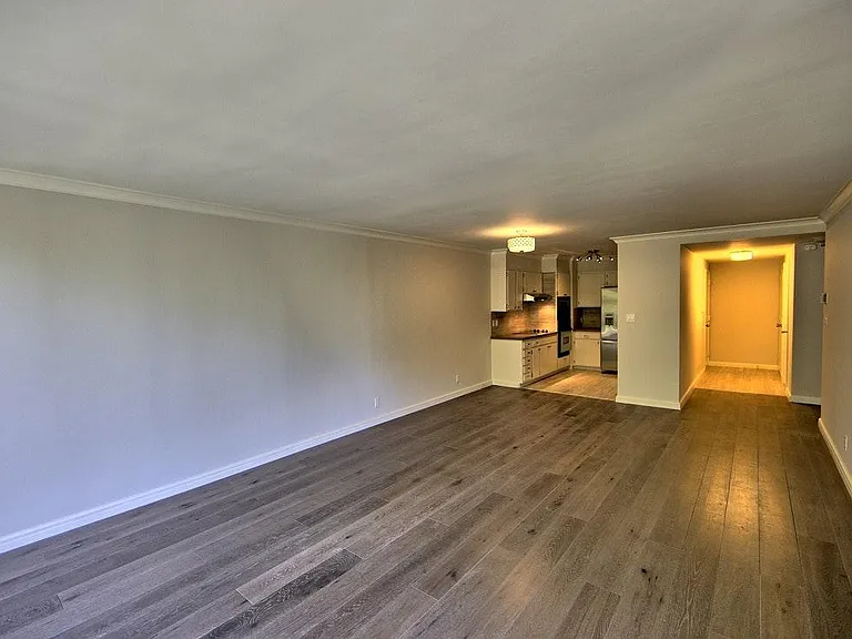 2200 Sacramento St #103 — Photo 4