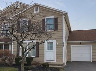 677 Neros Run, Webster, NY 14580