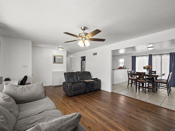 5th image of 8740 Adriana St