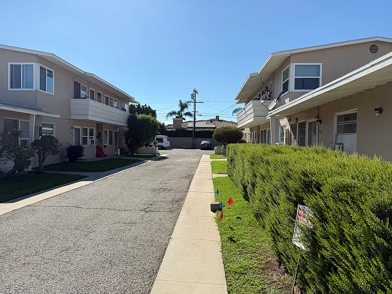 5717 Temple City Blvd #5725.5 — Photo 2