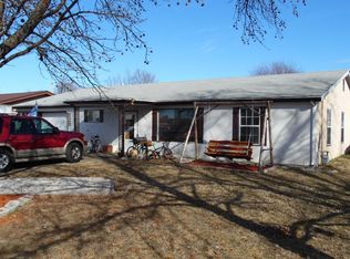 2304 Lincoln Ave, Baxter Springs, KS 66713