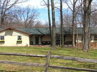 1346 N Forrest Dr, Metamora, IL 61548