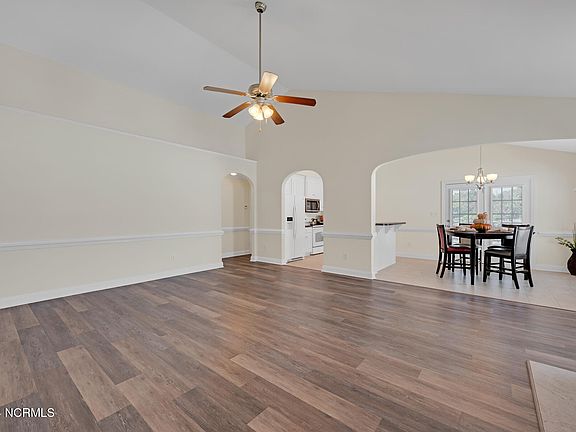 3rd image of 2300 Sawgrass Drive