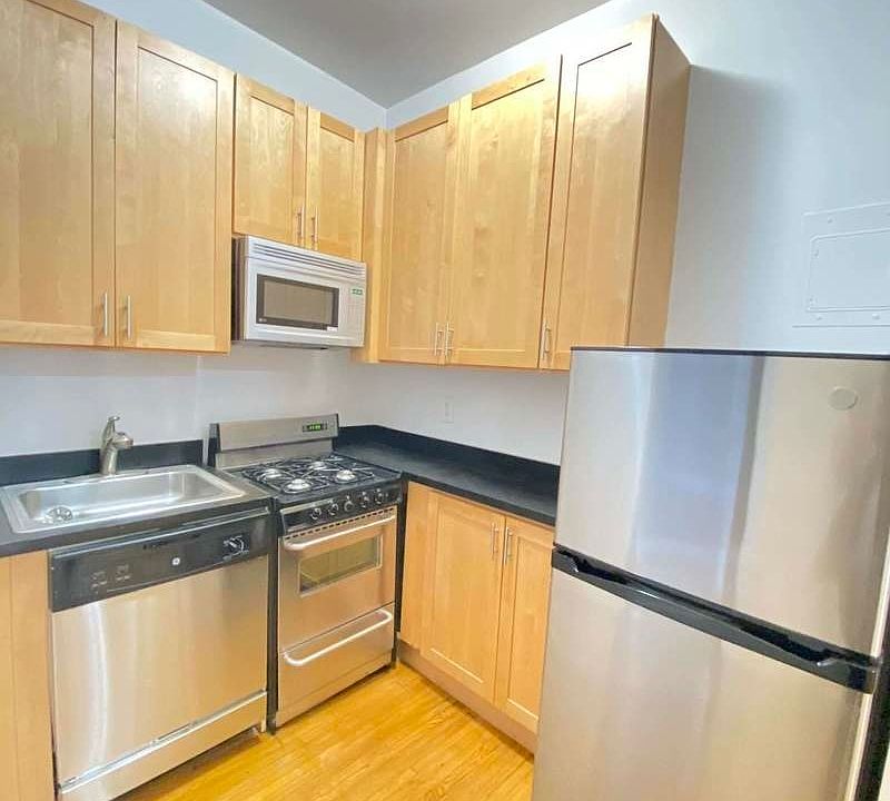 1st image of 303 E 90th St #2A