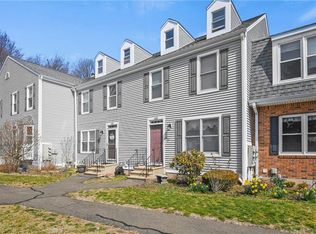 133 Strathmore Ln, Wallingford, CT 06492