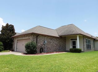 902 Woodhue Dr, Baton Rouge, LA 70810