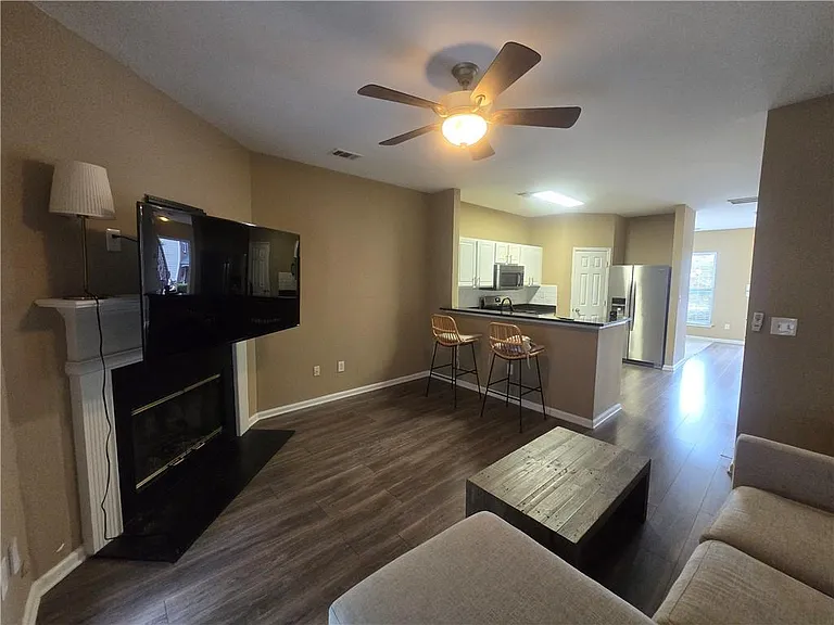 3222 Hidden Cove Cir — Photo 8