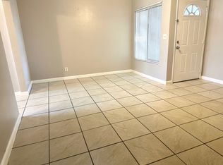 44040 Division St APT 8, Lancaster, CA 93535