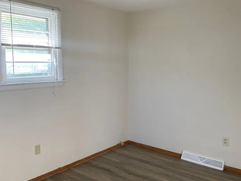 928 Northway Street — Photo 7
