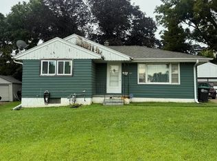 4419 Jaynes St, Omaha, NE 68111
