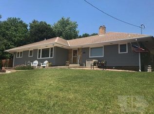 604 W 17th St, Carroll, IA 51401