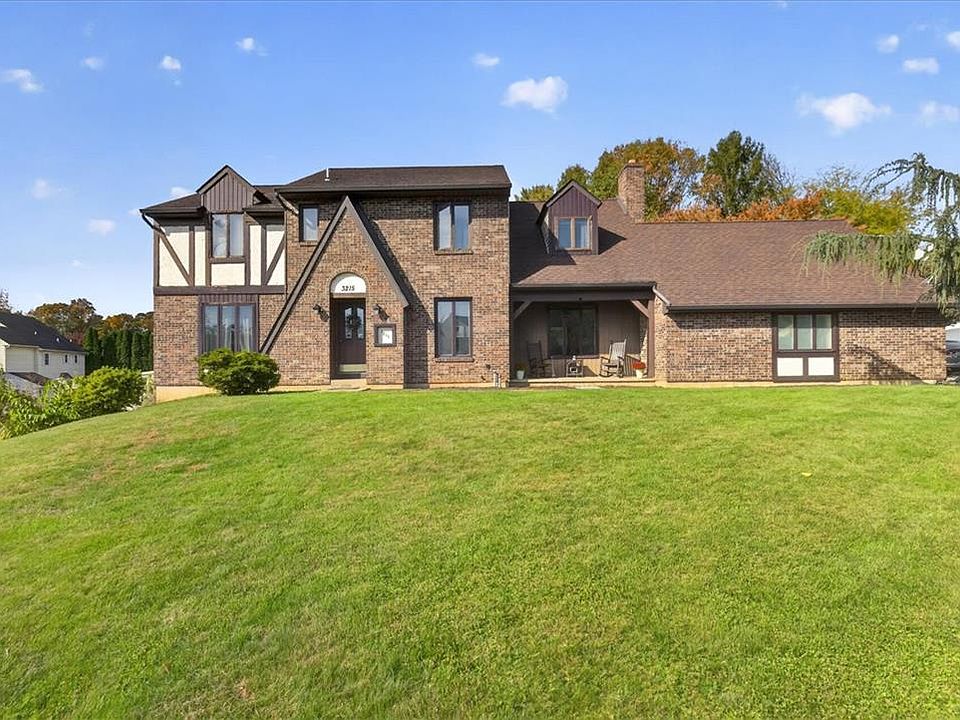 1st image of 3215 Darien Rd