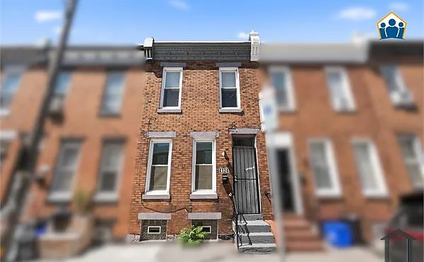 2 bed, 728 sqft, $1,300 — Photo 2