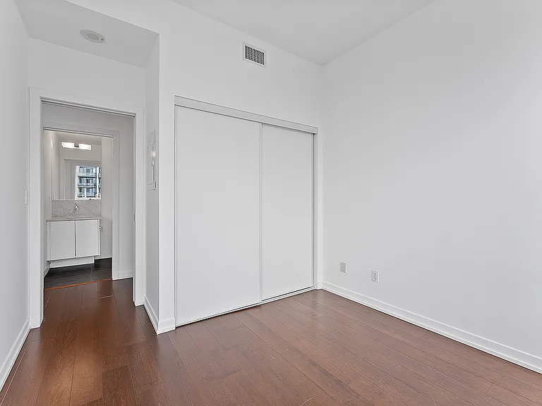 59 E Liberty St #2401 — Photo 44