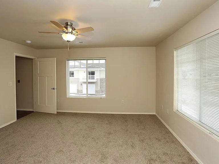 BIRCH CROSSING APARTMENTS — Photo 14