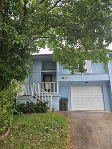 830 Dover St, Iowa City, IA, 52245