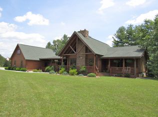 496 Watters Ridge Rd, Whitley City, KY 42653