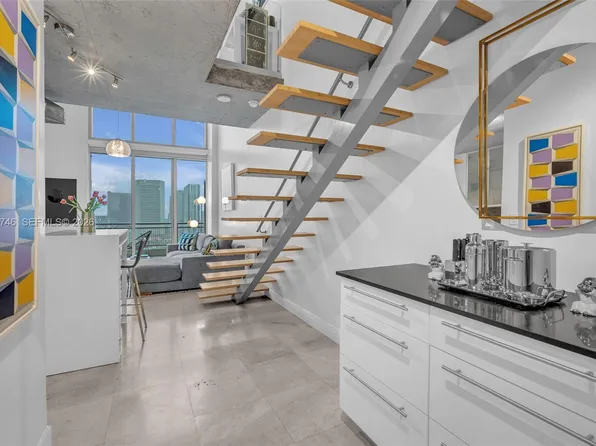 690 SW 1st Ct APT 2319, Miami, FL 33130