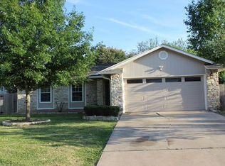 805 Forest Glen Cv, Round Rock, TX 78664