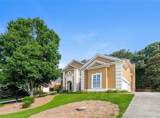 505 Saint Regis Dr, Johns Creek, GA 30022