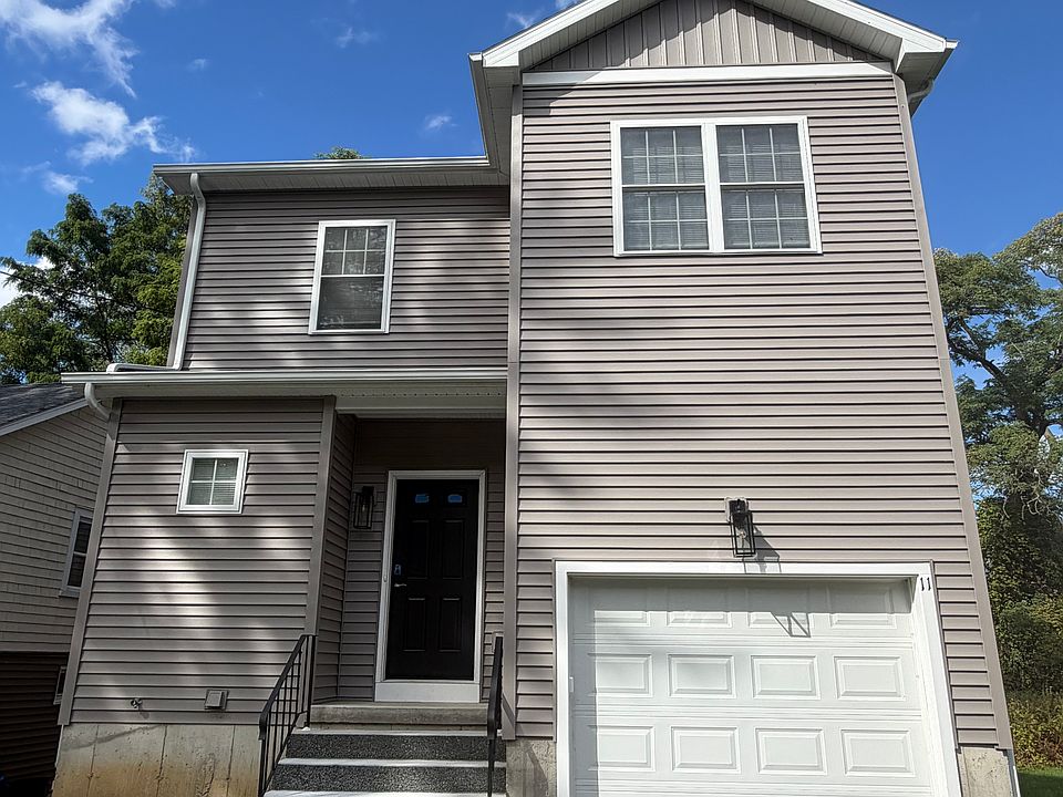 1st image of 11 Prescott St