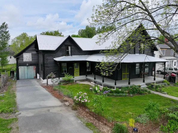 370 Main Street, Derby, VT 05830