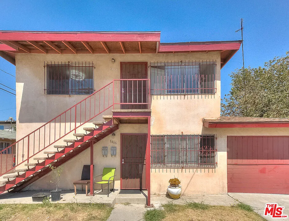 2 bed, 1.0 bath, 900 sqft, $2,695 — Photo 1