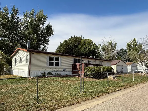 408 N Raven Pl, Sioux Falls, SD 57107