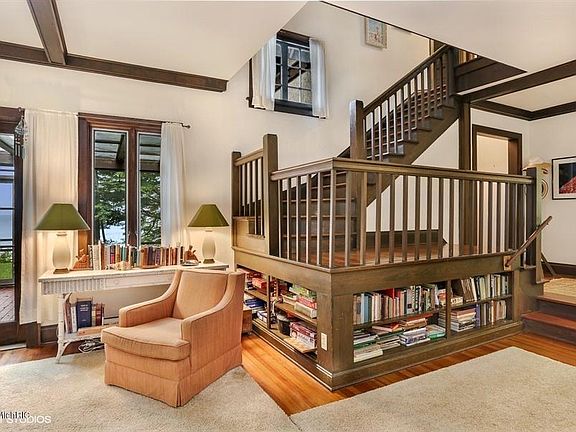 5th image of 14548 Meadow Ln