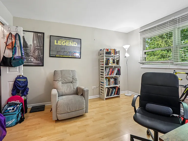 751 Tanglewood Ln — Photo 13