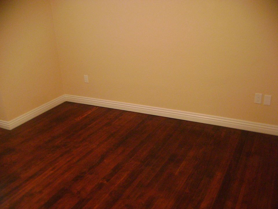 2nd image of 1609 Mayfair Pl