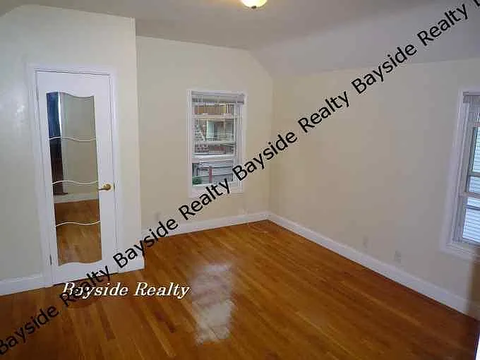466 Cambridge St #HOUSE — Photo 4