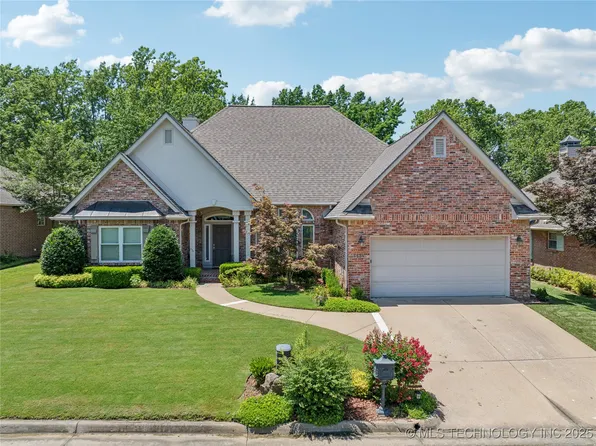 7534 S Hudson Pl, Tulsa, OK 74136