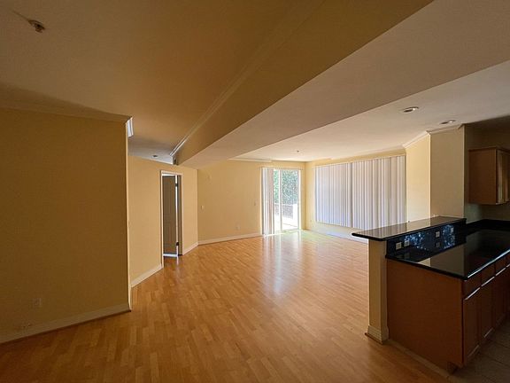 3rd image of 4236 Arch Dr APT 405