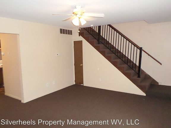 4th image of 1137 Stadium Dr APT 2