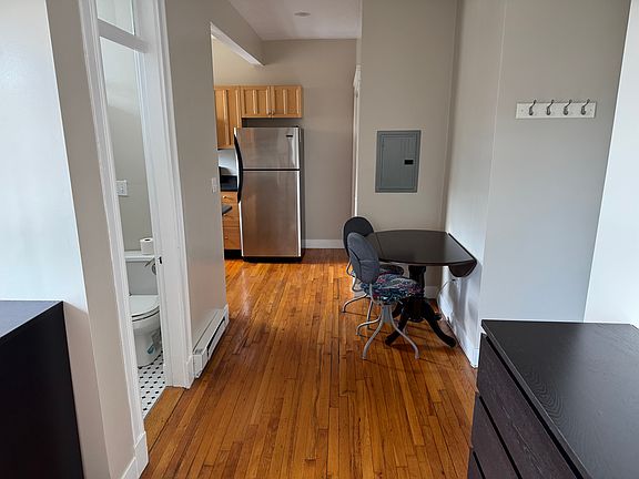 5th image of 85 Park Dr APT 11