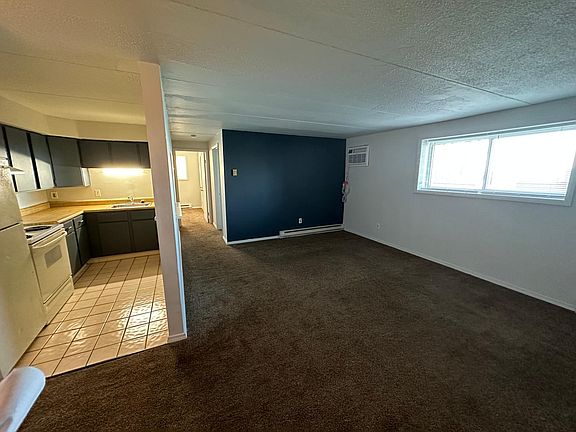 2nd image of 4160 Shore Dr APT 3
