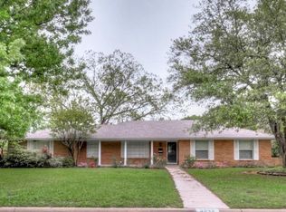 5949 Elderwood Dr, Dallas, TX 75230