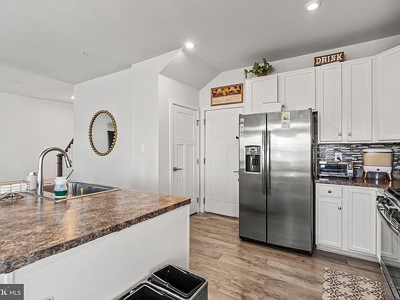 5th image of 18214 Brownstone Pl