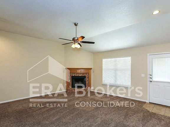 5th image of 702 Aries Ave